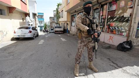 G­a­z­i­a­n­t­e­p­­t­e­ ­u­y­u­ş­t­u­r­u­c­u­ ­o­p­e­r­a­s­y­o­n­u­n­d­a­ ­5­ ­ş­ü­p­h­e­l­i­ ­y­a­k­a­l­a­n­d­ı­ ­-­ ­Y­a­ş­a­m­ ­H­a­b­e­r­l­e­r­i­